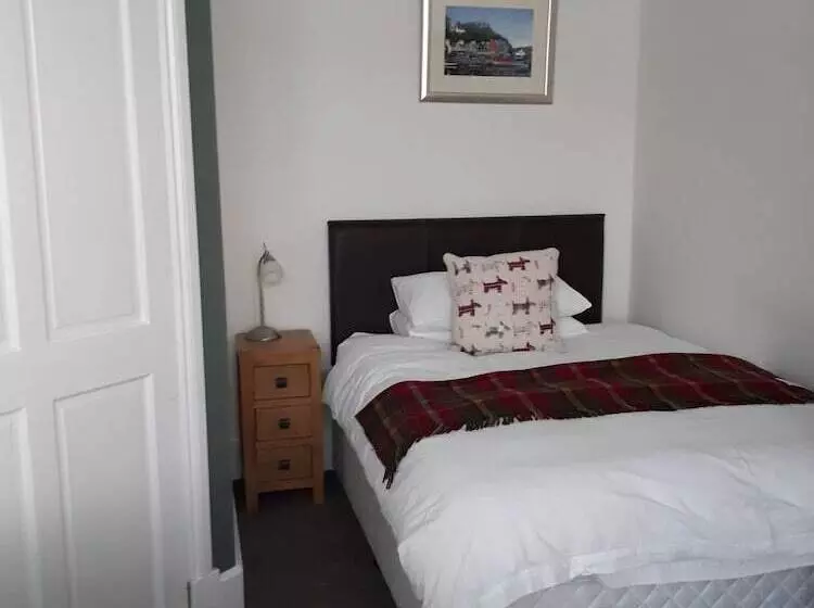 پانسیون Craigbank Guest House