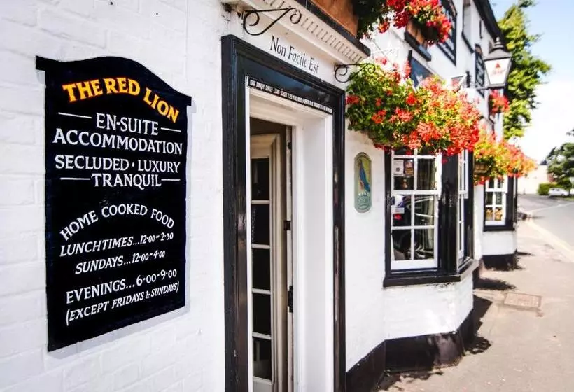 ユースホステル The Red Lion