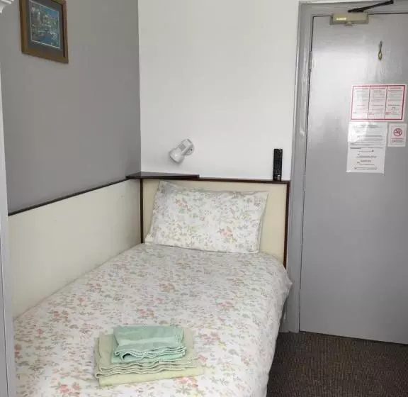 Majatalo Avoca Villa Guest House