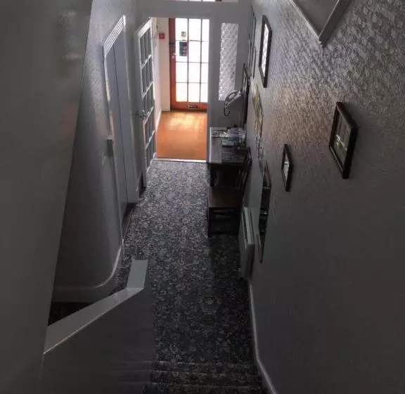 Majatalo Avoca Villa Guest House