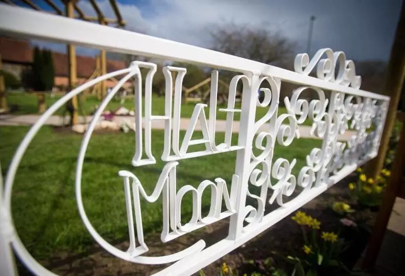 Retkeilymaja The Half Moon