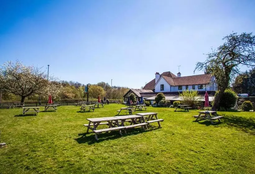 Retkeilymaja The Half Moon