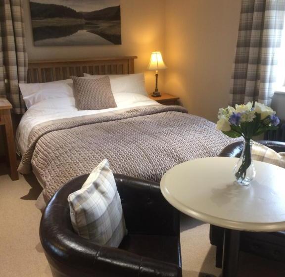 فندق صغير The Salford Inn