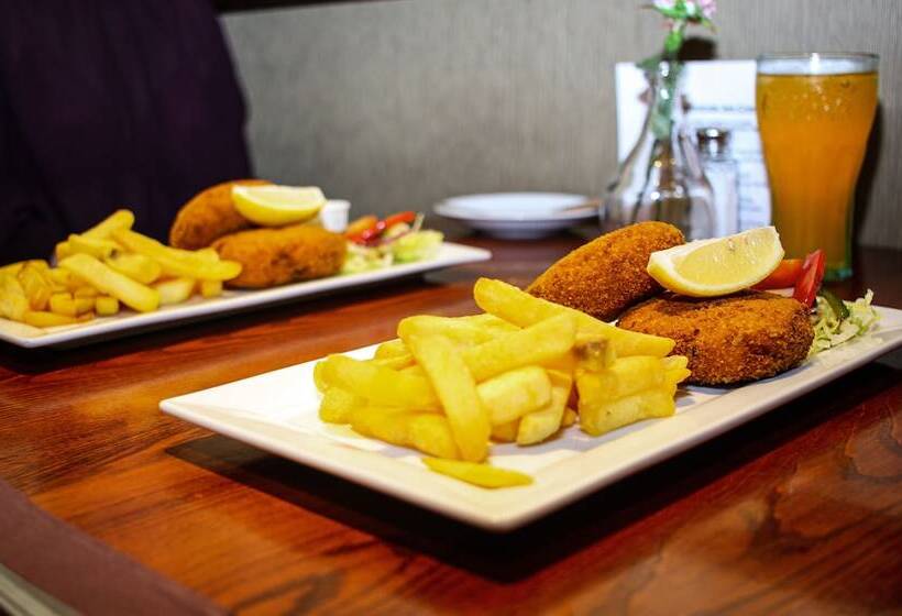 호스텔 Waterhouse Inn