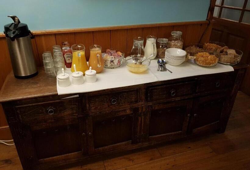 Общежитие Windmill Bed And Breakfast