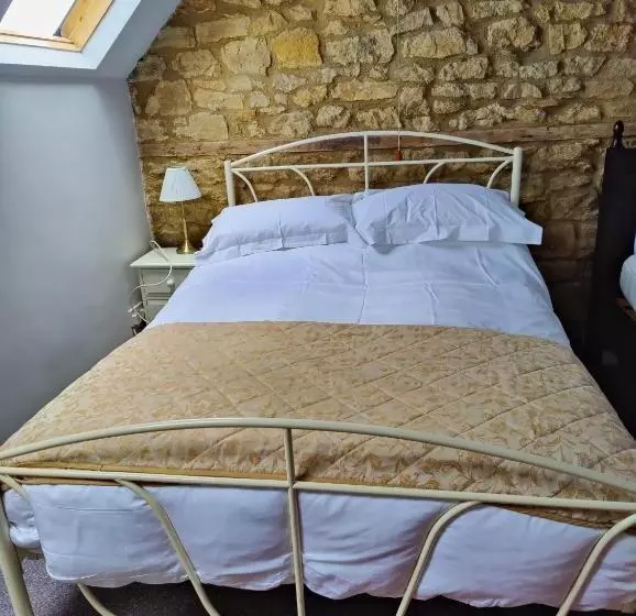 ペンション The Lampet Arms