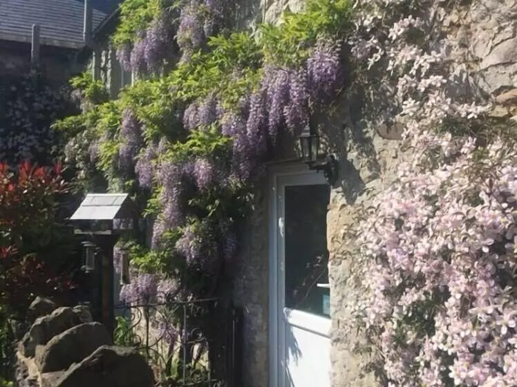 Majatalo Townhead Farmhouse