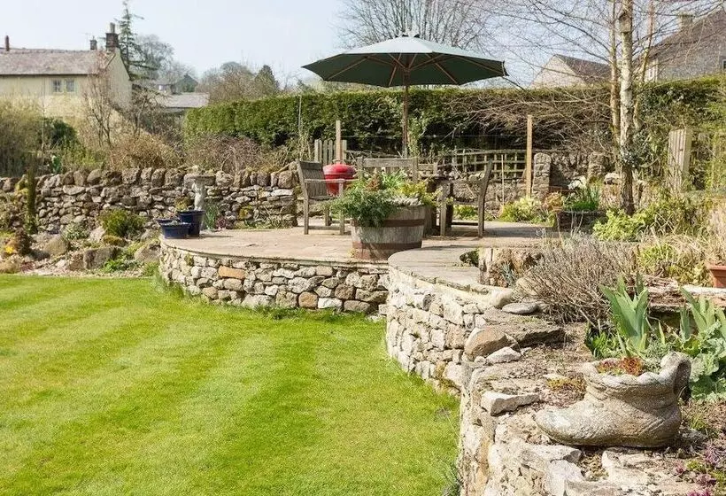 Majatalo Townhead Farmhouse