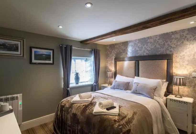 Retkeilymaja Greyhound Inn Wilton
