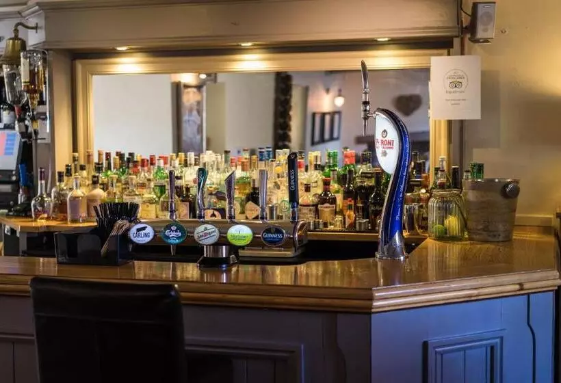 Retkeilymaja Greyhound Inn Wilton