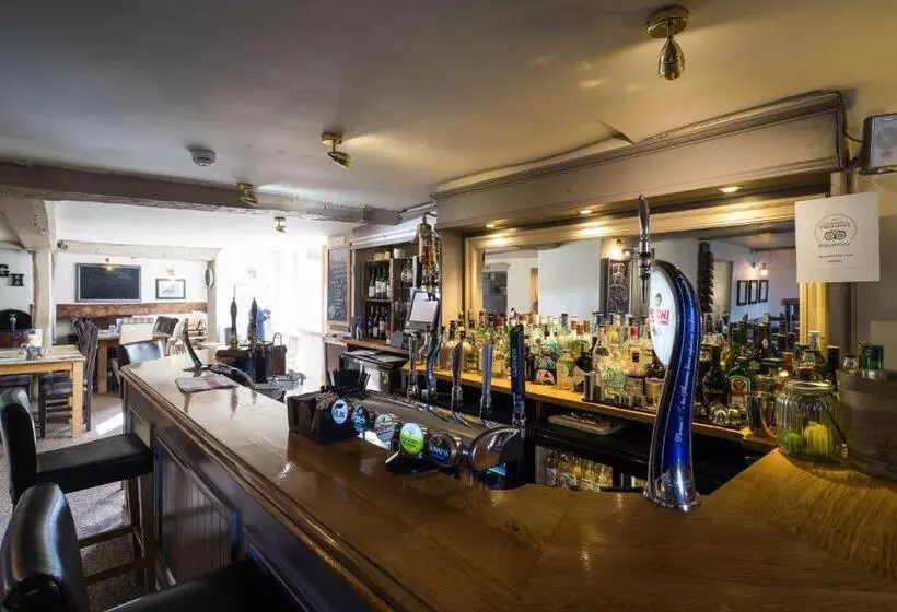 Retkeilymaja Greyhound Inn Wilton