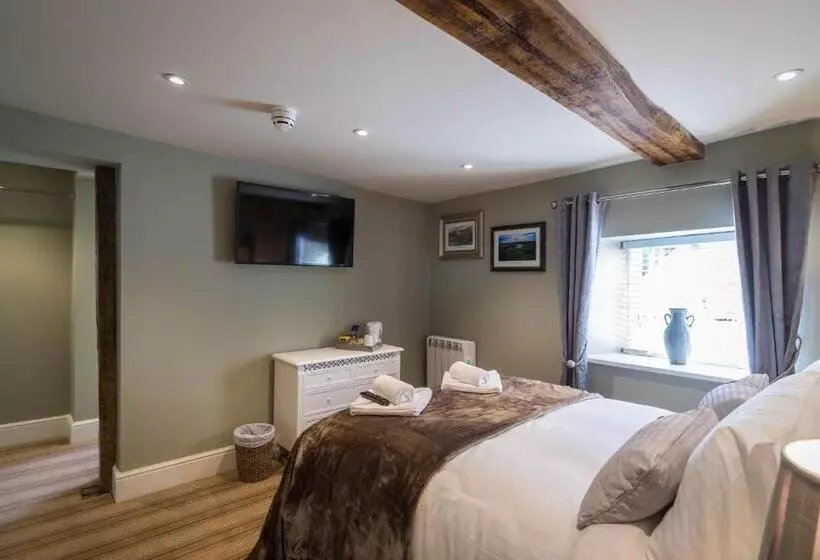 Retkeilymaja Greyhound Inn Wilton