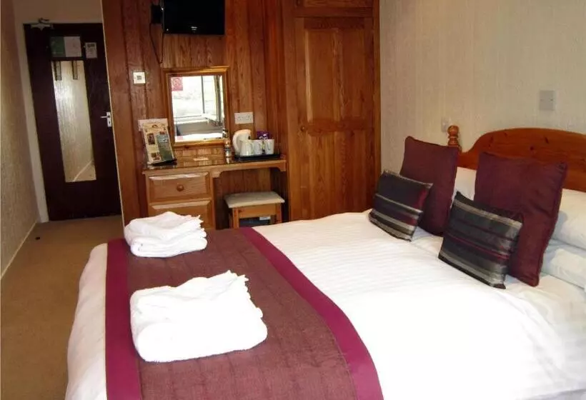 ユースホステル The Old White Lion