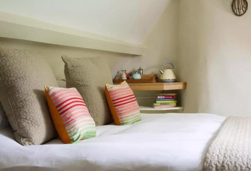 Retkeilymaja The Royal Oak