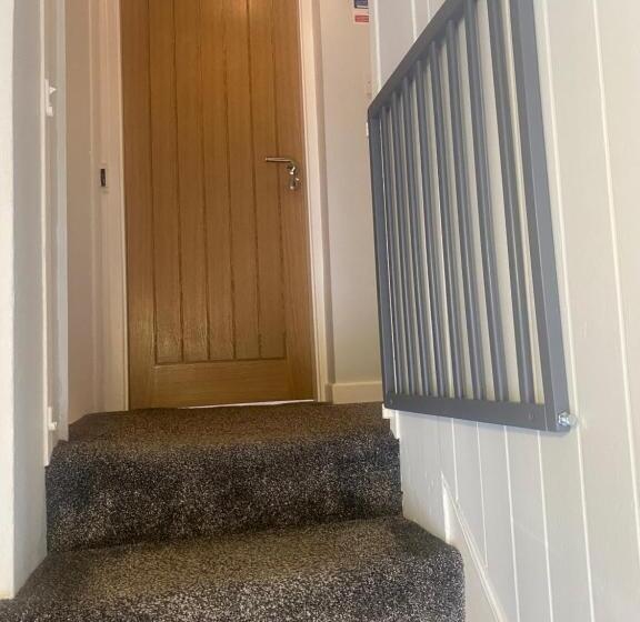 호스텔 The White Hart Apartment Valley View