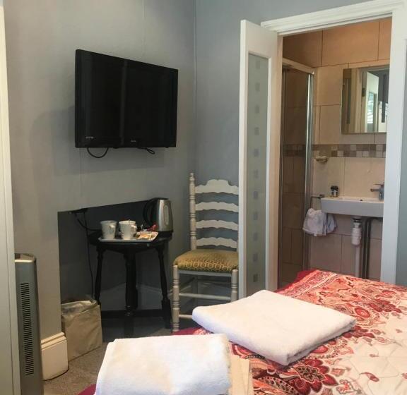 ベッドアンドブレックファースト Acacia Villas Guest House