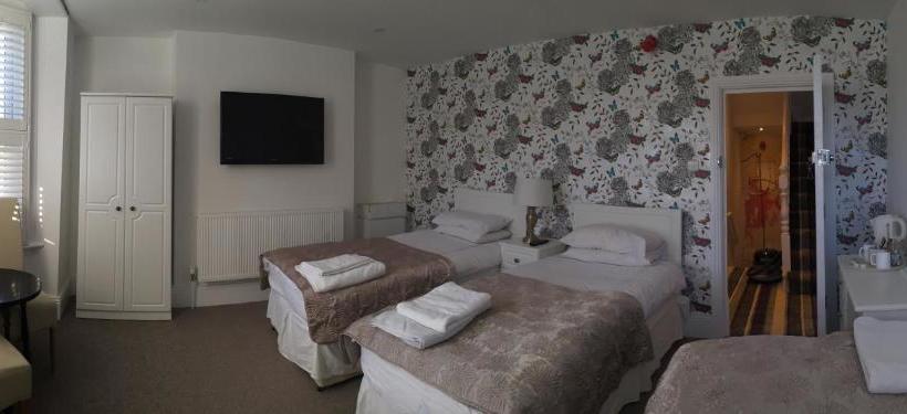 ベッドアンドブレックファースト Acacia Villas Guest House