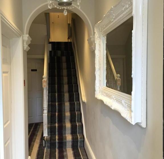 ベッドアンドブレックファースト Acacia Villas Guest House