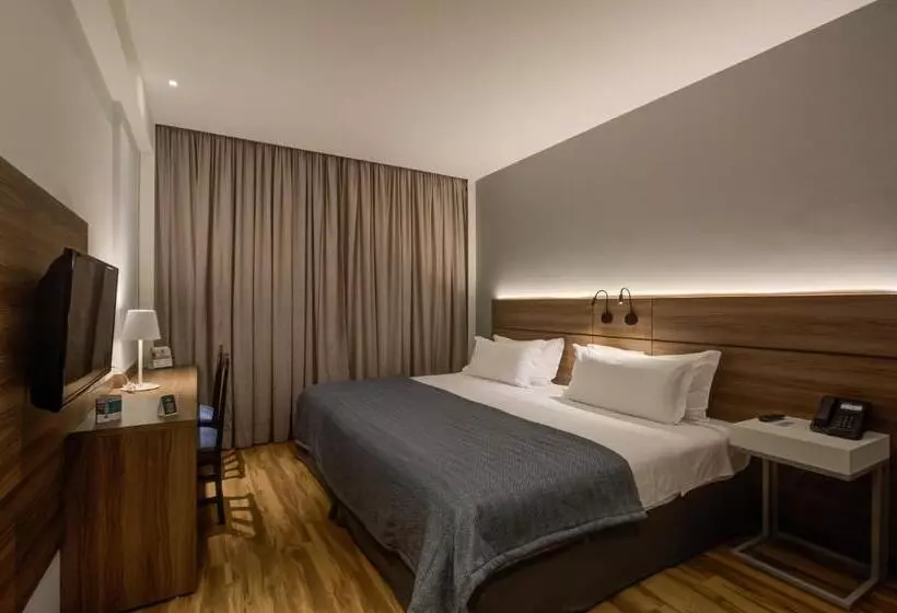 Bourbon Hotel Cambara