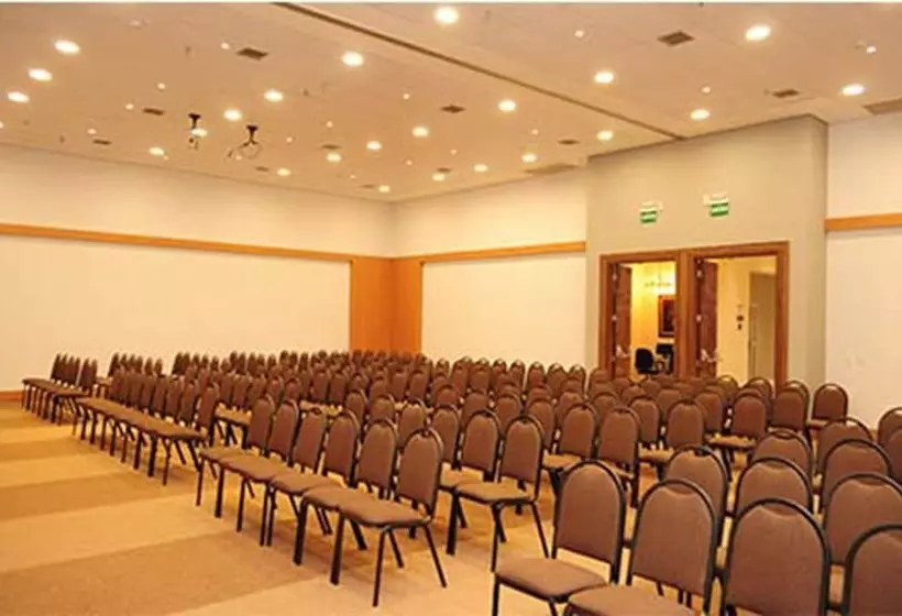 Bourbon Hotel Cambara