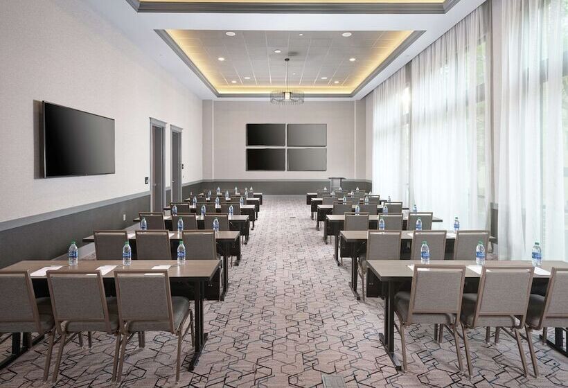 هتل Hampton Inn & Suites Atlanta Decatur/emory