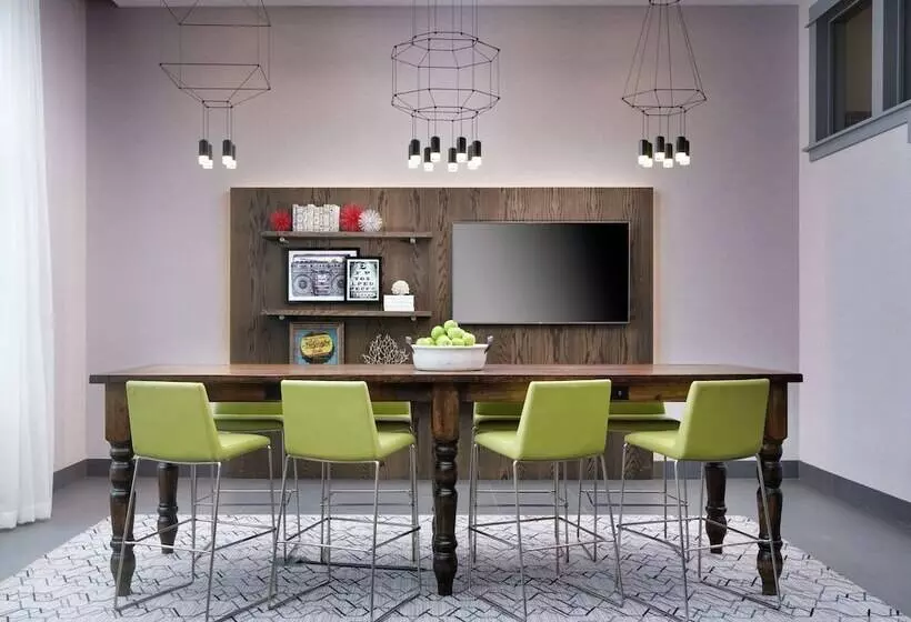 Hotelli Hampton Inn & Suites Atlanta  Decatur/emory