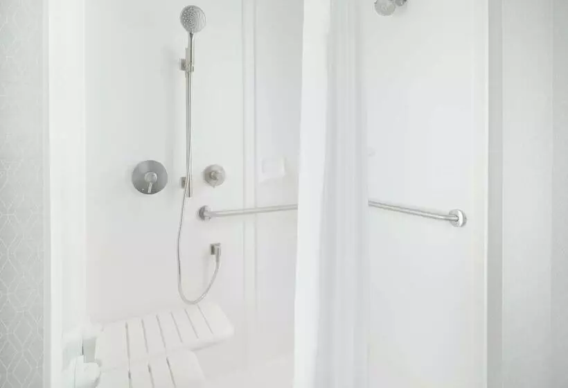 Hotelli Hampton Inn & Suites Atlanta  Decatur/emory