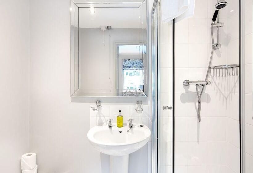 酒店 Oakerthorpe Holiday Village