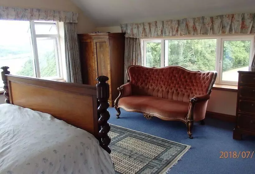 Old Keepers Cottage B&b