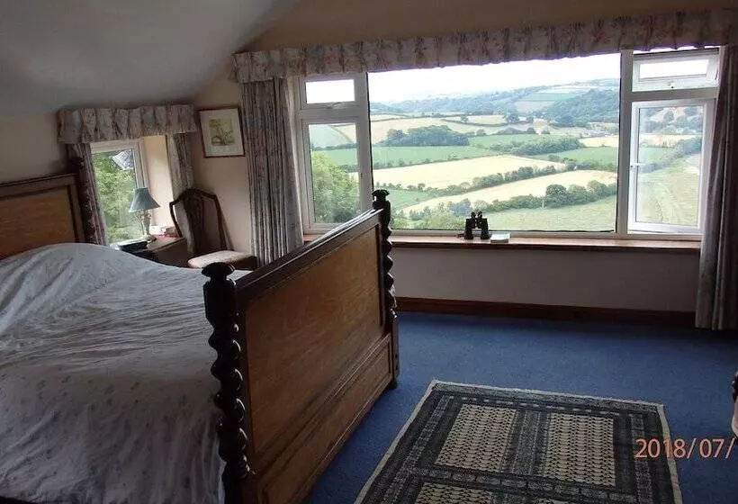 Old Keepers Cottage B&b