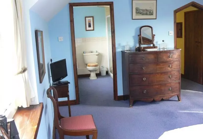 Old Keepers Cottage B&b