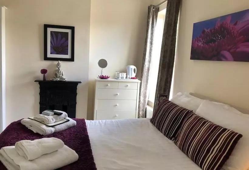 پانسیون 202 Guesthouse