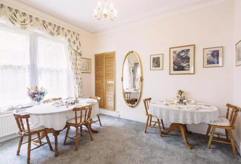 Majatalo Braemar Guest House