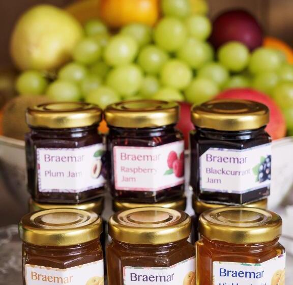 بنسيون Braemar Guest House