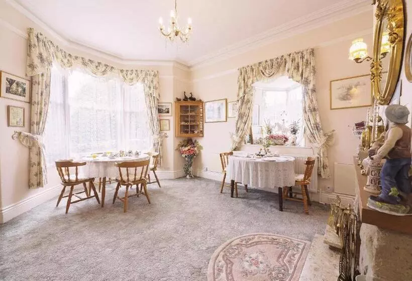 Majatalo Braemar Guest House