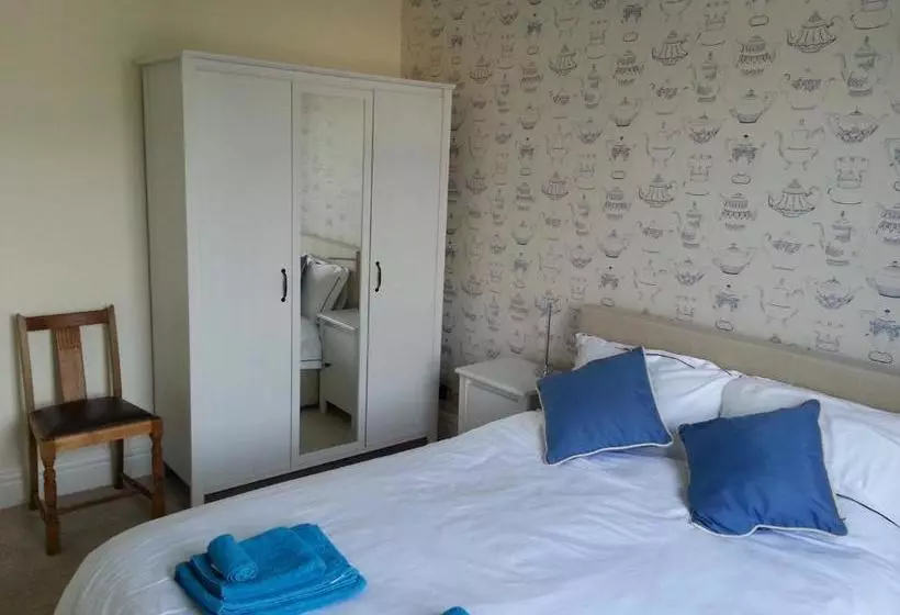 Majatalo Parkstone Guest House