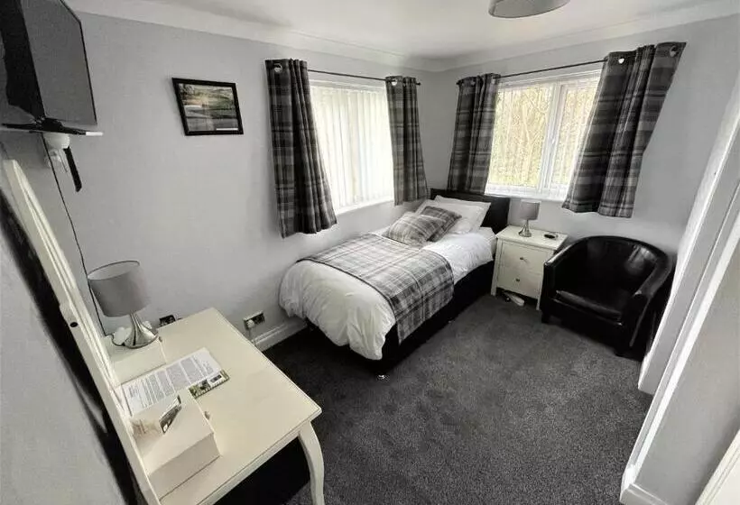 Majatalo Southpark House