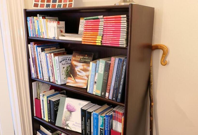 Majatalo The Gordon Guest House