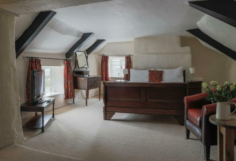 הוסטל Bearslake Inn