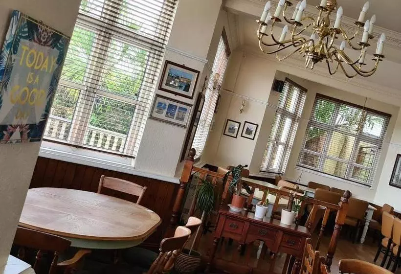Alberg Carbeile Inn