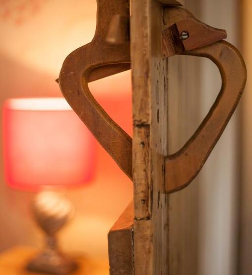 فندق صغير Hollybush Inn