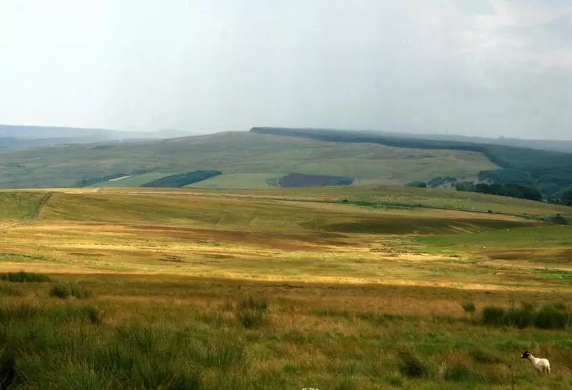 Retkeilymaja Hollybush Inn