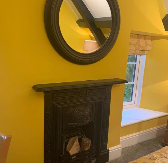 הוסטל The Bell At Old Sodbury