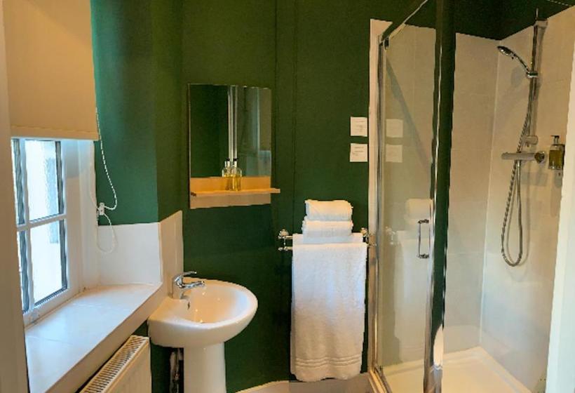 הוסטל The Bell At Old Sodbury