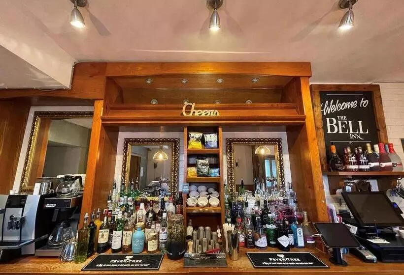 Retkeilymaja The Bell At Old Sodbury