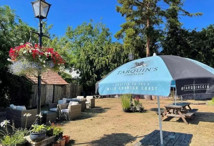 Retkeilymaja The Bell At Old Sodbury