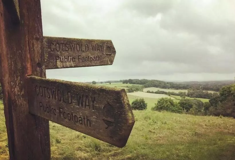 Retkeilymaja The Bell At Old Sodbury