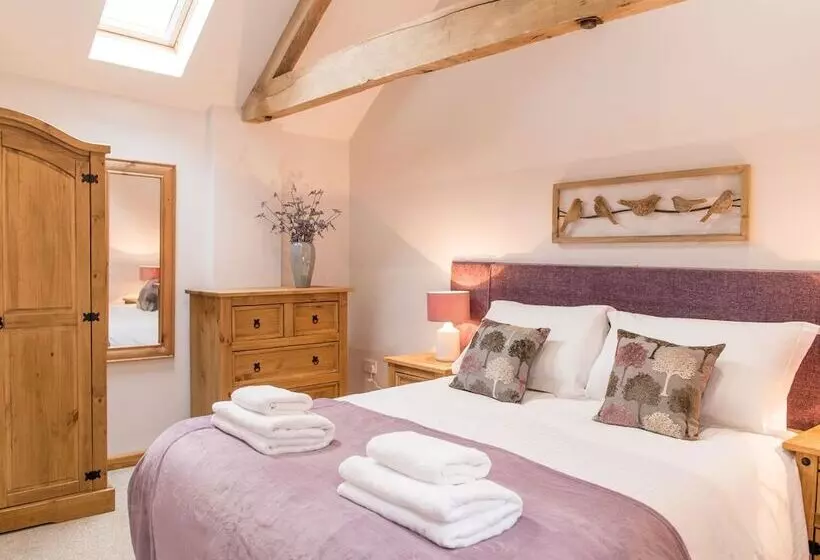 Retkeilymaja The Haughmond