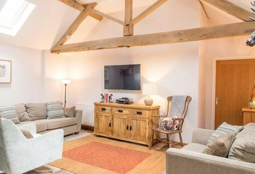 Retkeilymaja The Haughmond