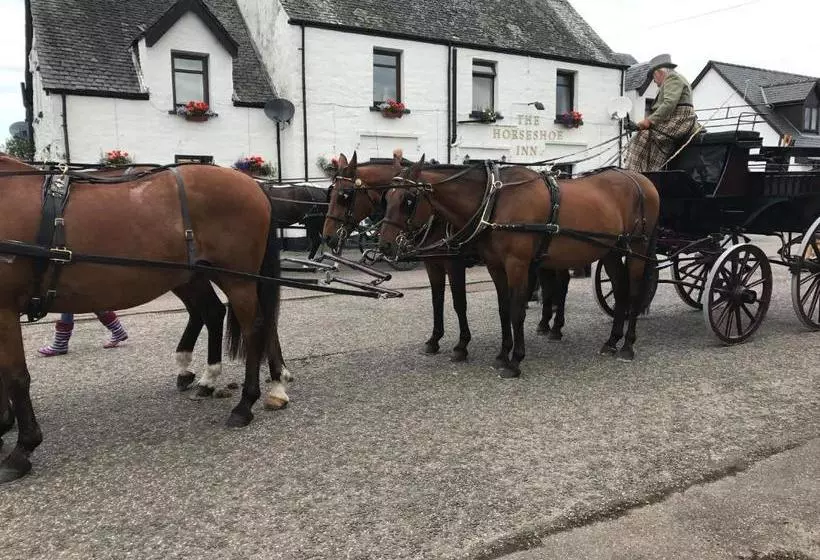ユースホステル The Horseshoe Inn